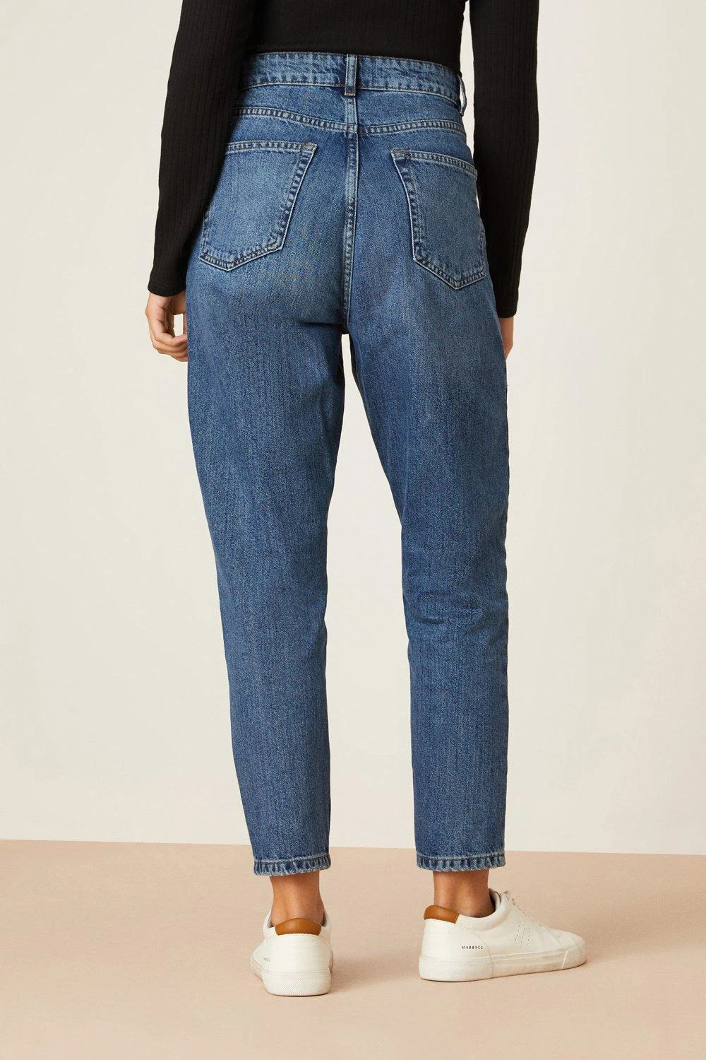 Dorothy Perkins Relaxed Fit Mom Jeans 3 Dorothy Perkins Relaxed Fit Mom Jeans - Image 3