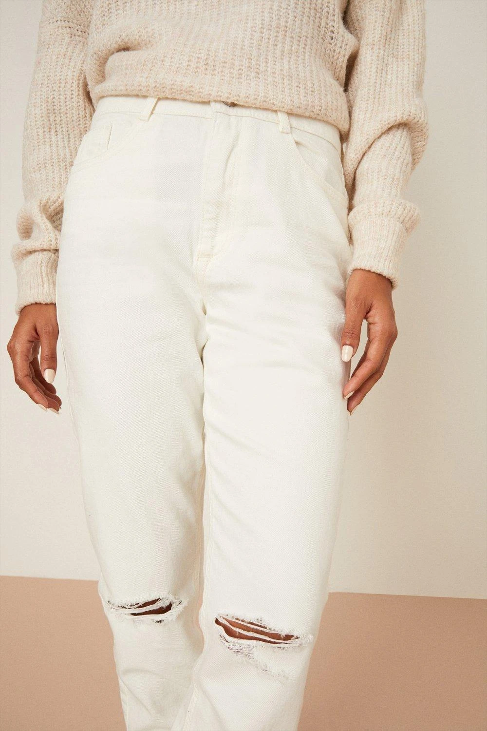 Dorothy Perkins Slim Rip Mom Jeans 4 Dorothy Perkins Slim Rip Mom Jeans - Image 4