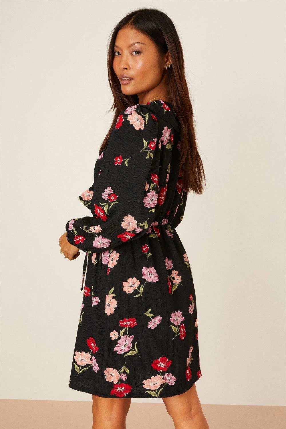Dorothy Perkins Petite Large Floral Ruffle Wrap Mini Dress 3 Dorothy Perkins Petite Large Floral Ruffle Wrap Mini Dress - Image 3