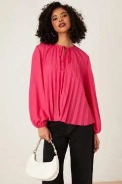 Dorothy Perkins Pleated Chiffon Tie Neck Blouse