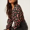 Dorothy Perkins Petite Rose Shirred Cuff Long Sleeve Top
