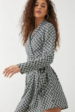 Dorothy Perkins Mono Geo Print Long Sleeve Wrap Mini Dress -Perkinsdory Store bqq09312 mono xl 4