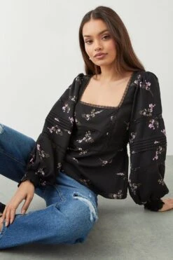 Dorothy Perkins Petite Pink Floral Lace Trim Blouse