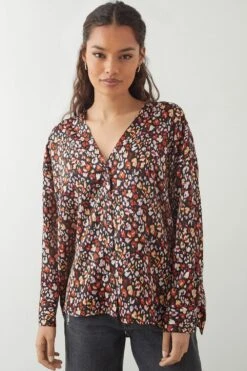 Dorothy Perkins Petite Animal Collarless Shirt