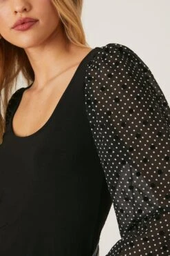 Dorothy Perkins Scoop Neck Woven Spot Flock Sleeve Top -Perkinsdory Store bqq09604 mono xl 3