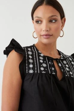 Dorothy Perkins Cream Embroidered Poplin Shell Blouse -Perkinsdory Store bqq09620 black xl 3