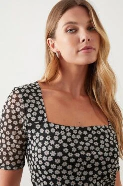 Dorothy Perkins Daisy Square Neck Fitted Mesh Top 4 Dorothy Perkins Daisy Square Neck Fitted Mesh Top -Perkinsdory Store bqq10066 multi xl 1