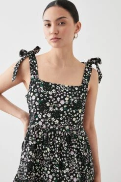 Dorothy Perkins Petite Black Ditsy Tiered Tie Shoulder Maxi Dress -Perkinsdory Store bqq10748 black xl 1