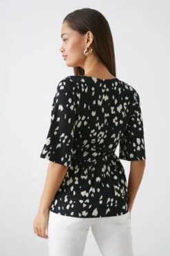 Dorothy Perkins Petite Mono Animal Textured Wrap Blouse -Perkinsdory Store bqq11696 mono xl 2