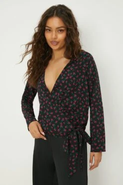 Dorothy Perkins Petite Floral Long Sleeve Wrap Blouse