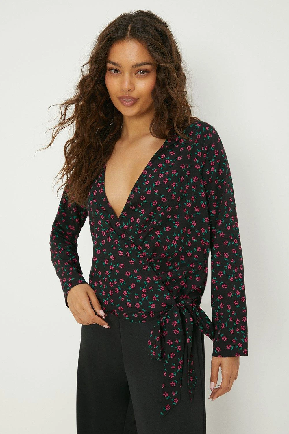 Dorothy Perkins Petite Floral Long Sleeve Wrap Blouse 1 Dorothy Perkins Petite Floral Long Sleeve Wrap Blouse